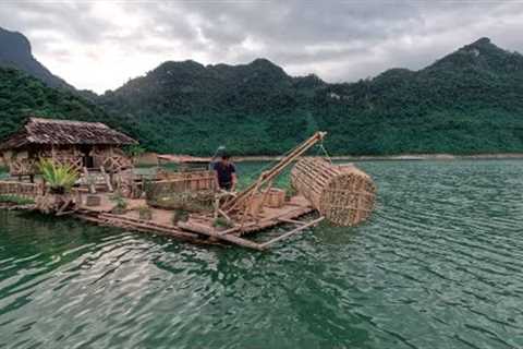 Make a primitive fish cage, Survive alone in the tropical rain forest