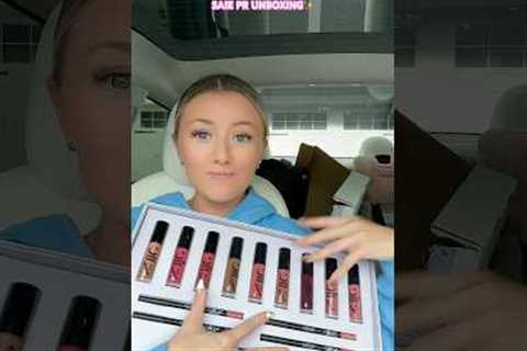 SAIE PR UNBOXING😭🤍 #makeup #skincare #saie #pr #unboxing
