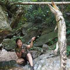 200 days of survival in the wild, crocodile trapping skills, alone survival