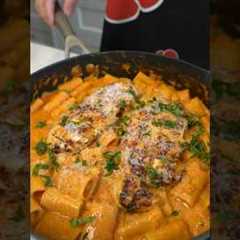 30 Minute Rose Chicken Breast Pasta