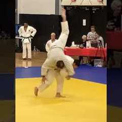 Judo vs. BJJ ends just how you expect... #judo #bjj #fight  #sports #shorts #trending