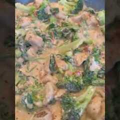 Creamy Chicken and Broccoli (Low-carb / Keto)