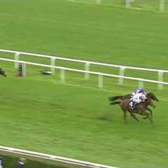 Thrilling finish! Hotazhell nabs the Group 1 Futurity Trophy from Delacroix at Doncaster!