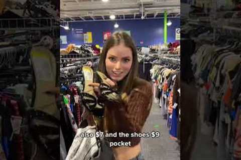 THRIFT with me🤑 day in my life NYC! #shorts #nyc #thrifting