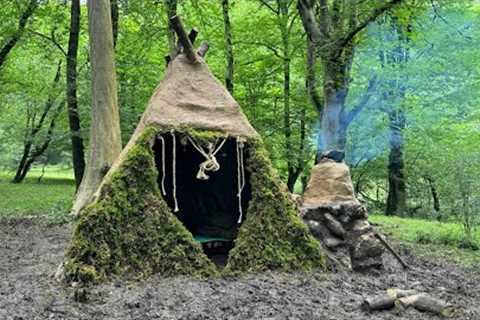 Building Complete And Warm Bushcraft Survival Shelter In The Rain & Fireplace And Roof With..