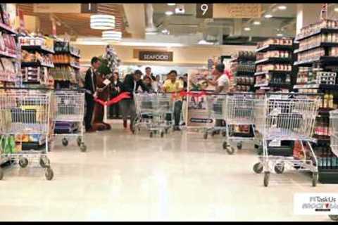 GroceRACE: 3-Minute Grab-As-Much-As-You-Can Shopping Spree!