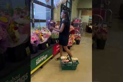Mothers Day Shopping Spree! #shakepaid #shoppingspree #shortschallenge #mothersday