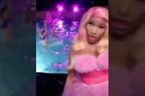 This moment was so iconic - Justin Bieber & Nicki Minaj