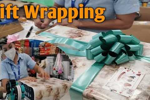 Simple tutorial of Gift wrapping for a wedding | Jing Simon