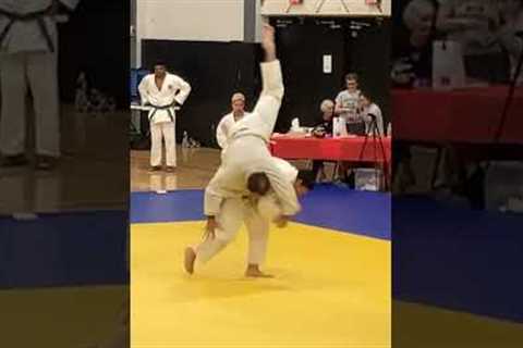 Judo vs. BJJ ends just how you expect... #judo #bjj #fight  #sports #shorts #trending