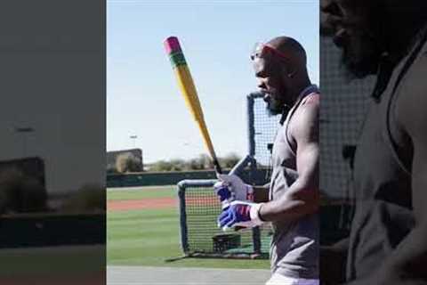 Adolis Garcia crushes a Homerun with the Pencil Metal Bat🤯✏️ #Pencil #Pencilbat #homerun