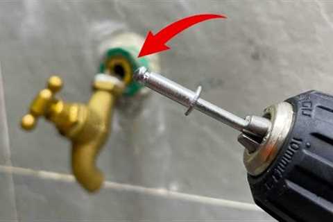 Many plumbers have become extremely famous thanks to these secrets! fix metal water lock with rivets