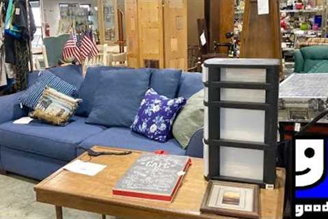 GOODWILL SHOP WITH ME FURNITURE CHRISTMAS DECOR KITCHENWARE ELECTRONICS SHOPPING STORE WALK THROUGH