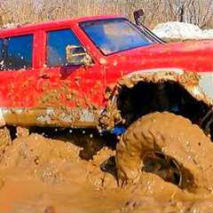 Epic RC Cars Water Crossing! Nissan Patrol & Mercedes G500 in Extreme Off-Road Action!