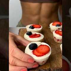 Frozen Oats Cups 🍓🤤 Quick, easy & so delish!