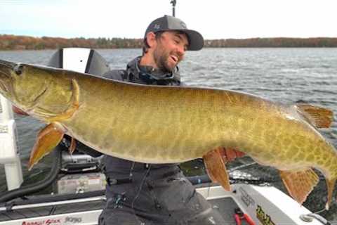 ULTRA CLEAR WATER Fall Musky Fishing!!!