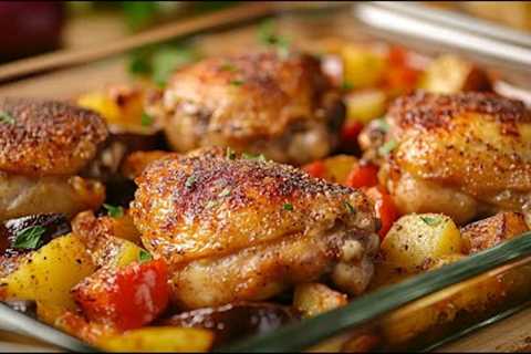 This is the most delicious chicken thighs recipe ever! Simple and quick!