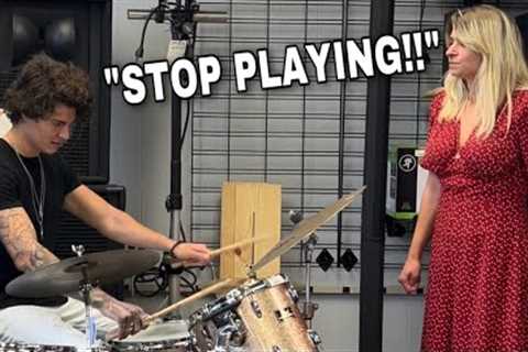 Pretending to learn my FIRST INSTRUMENT🤫😂