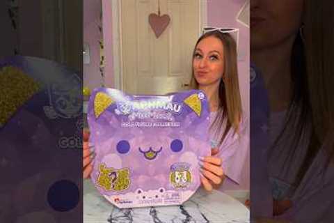 [ASMR] UNBOXING A GIANT APHMAU *GOLDEN EXCLUSIVE* MYSTERY BOX!!😍✨⁉️ (6 RARE FINDS?!🫢) #Shorts