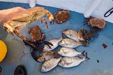 BUTTERFLY LOBSTER TOPPED WITH FRESH CRAB - Catch &amp; Cook , Lobster Pots and Rod Fishing