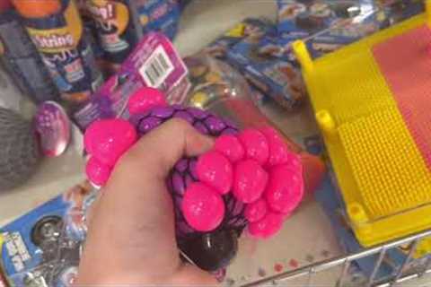 THE ULTIMATE FIDGET SHOPPING AT TARGET!  *NO BUDGET FIDGET SHOPPING SPREE CHALLENGE*