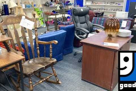 GOODWILL (3 DIFFERENT STORES) SHOP WITH ME CHRISTMAS DECOR FURNITURE SHOPPING STORE WALK THROUGH
