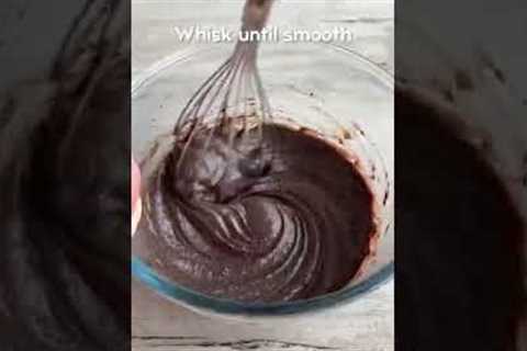 4-ingredient Mini Oreo Cakes for two! Tutorial