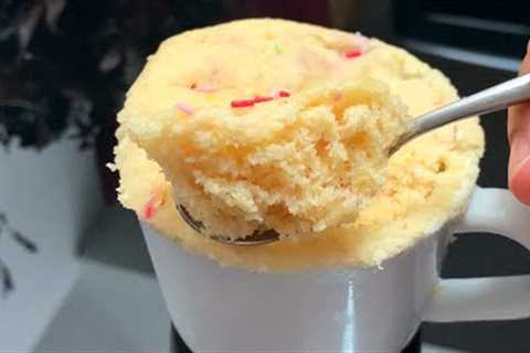 Vanilla mug cake in 1 minute
