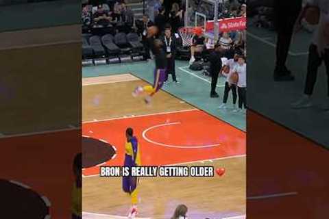 LeBron missed the dunk in warmups 😭