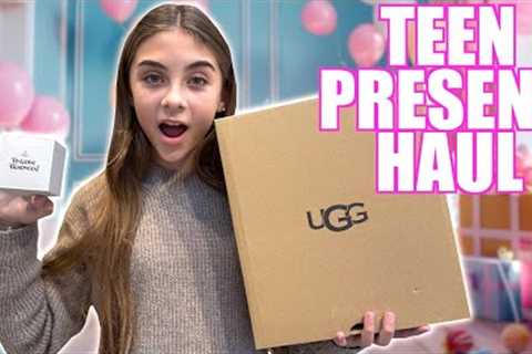 HOLLY'S BIRTHDAY PRESENT HAUL *and party playlist