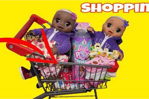 Baby Alive baby doll twins go shopping for new clothes and toys