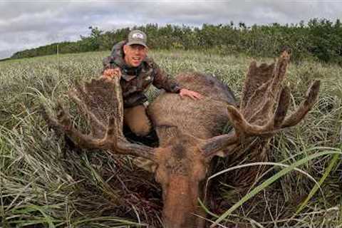 4 Days in Alaskan Yupik Village - Moose Hunting, Fishing & Spearing Seals with Atlatls