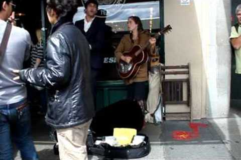 Singers in Seattle