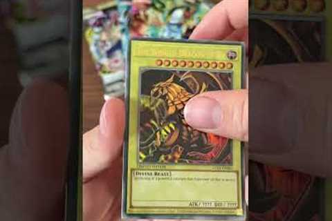 Unboxing YuGiOh 25th Anniversary Legendary Collection Box