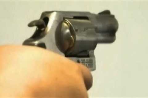 CNET News - Tech competition takes aim at smarter, safer guns