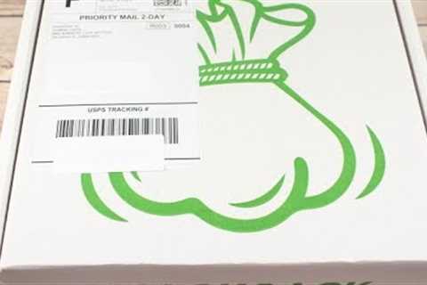 SnackSack August 2017 Healthy Snack Subscription Box Unboxing + Coupon @getsnacksack