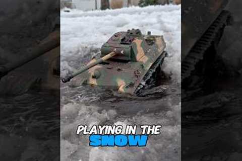 Different RC vehicles in the SNOW ⛄️