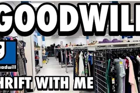 Thrifting Home Decor at Goodwill! Thrift Store Finds•Thrift with Me &amp; Haul