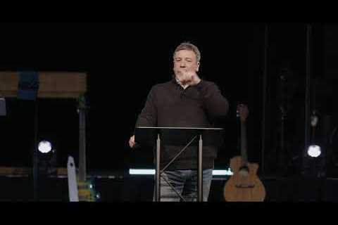 Join Us For Our Sunday Service!