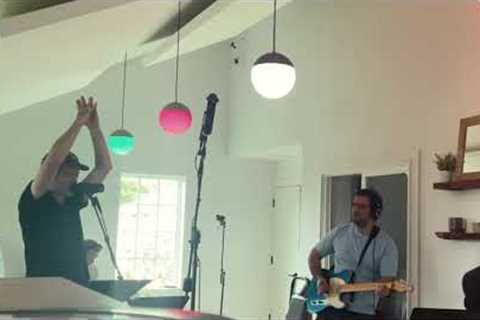 PAB feat Chris Cron - Someday, Somehow (Live)