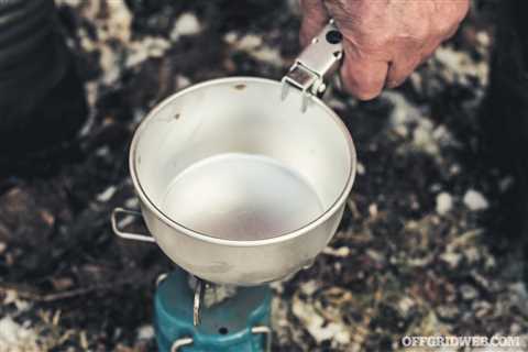Winter Hiking: 7 Survival Tips for Surviving Winter on Foot