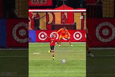 999 IQ 🥶level penalty moment 🔥 #ronaldo #skills #neymar #soccer #footballshorts #messi #hindisong