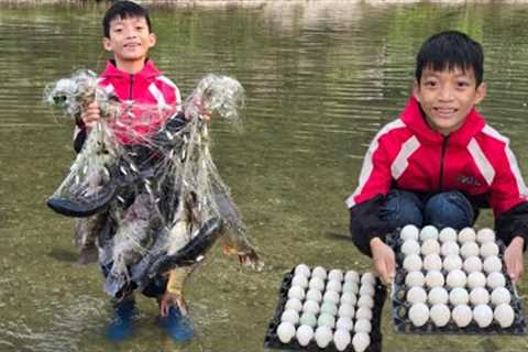 Bac's survival skills: Using nets to trap fish, harvest eggs of ducks laid wild in a large stream.
