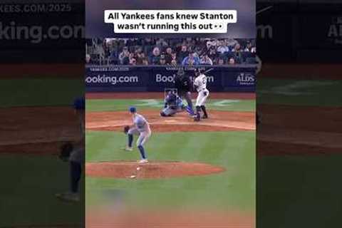 He is very slow 💀 #baseball