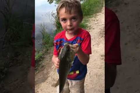 The greatest fishing video ever 😂