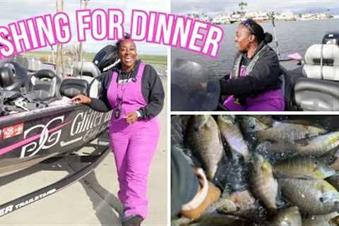 Winter fishing for Crappie. Catching Bluegill &amp; Redear Sunfish on the CA Delta | Bass Boat..