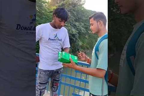 Unboxing gift for randam boy😲#gifts #shorts #prank #unboxing #trending