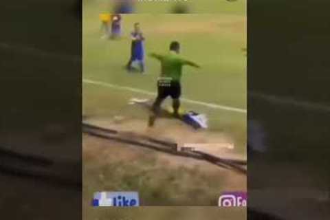 Top 3 funny Referee Moments 😂#soccer #footballs