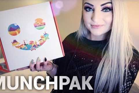 Munchpak - Subscription Box Unboxing &amp; Snack Taste Test!