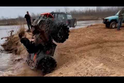 Try Not to Laugh Challenge 😂 Funniest Fail Videos